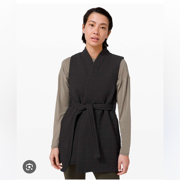 lululemon athletica Jackets & Blazers - Lululemon Serene Travels Vest Size 12 Black Jacket NYC Style